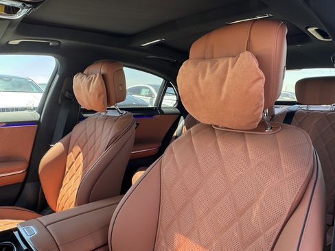 New 2026 Mercedes-Benz S 580e 4MATIC Sedan image 19