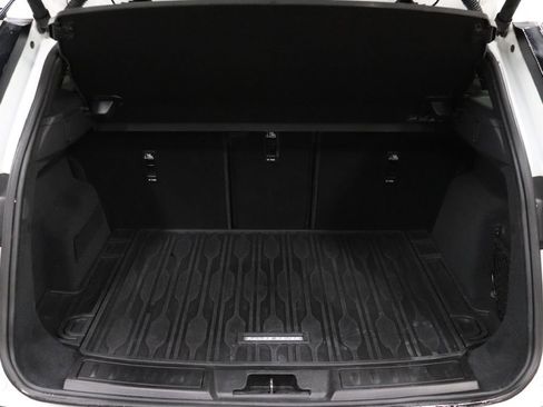 Used 2020 Land Rover Range Rover Evoque S image 5