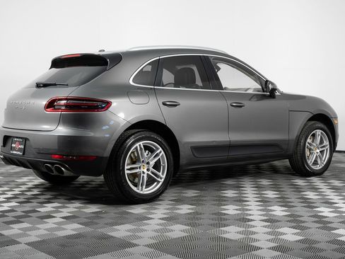 Used 2016 Porsche Macan S image 8