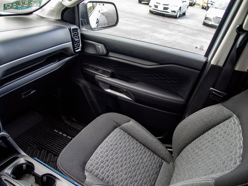 Used 2024 Ford Ranger XLT w/ FX4 Off-Road Package image 15