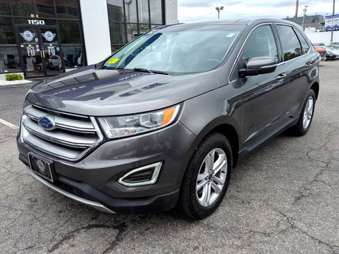 Used 2017 Ford Edge SEL w/ Equipment Group 201A image 2