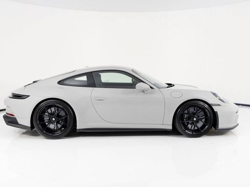 Used 2024 Porsche 911 GT3 image 2