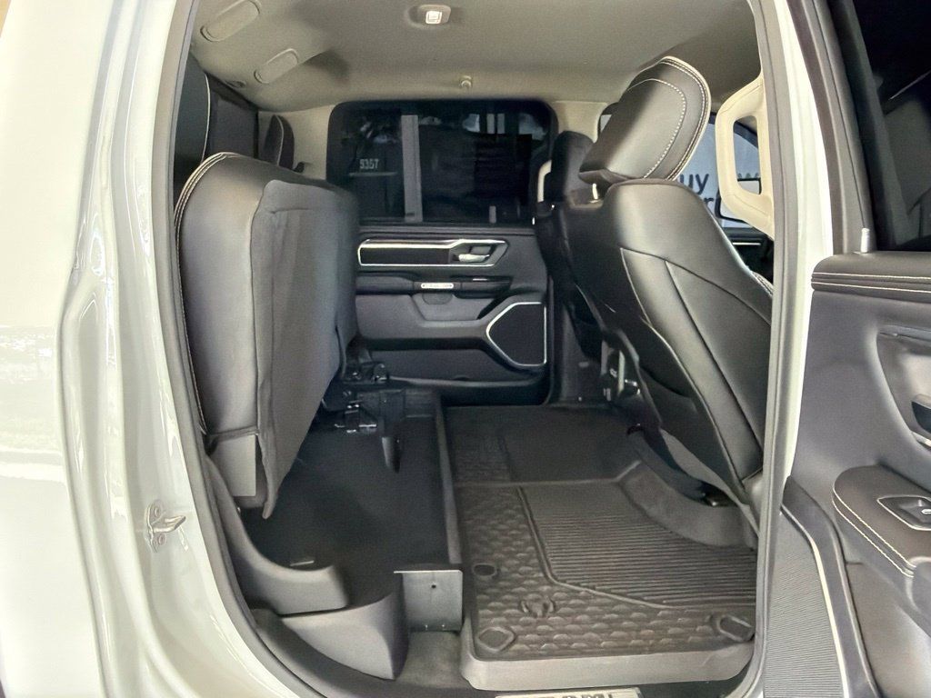 Used 2022 RAM 1500 Laramie AWD/4WD image 30