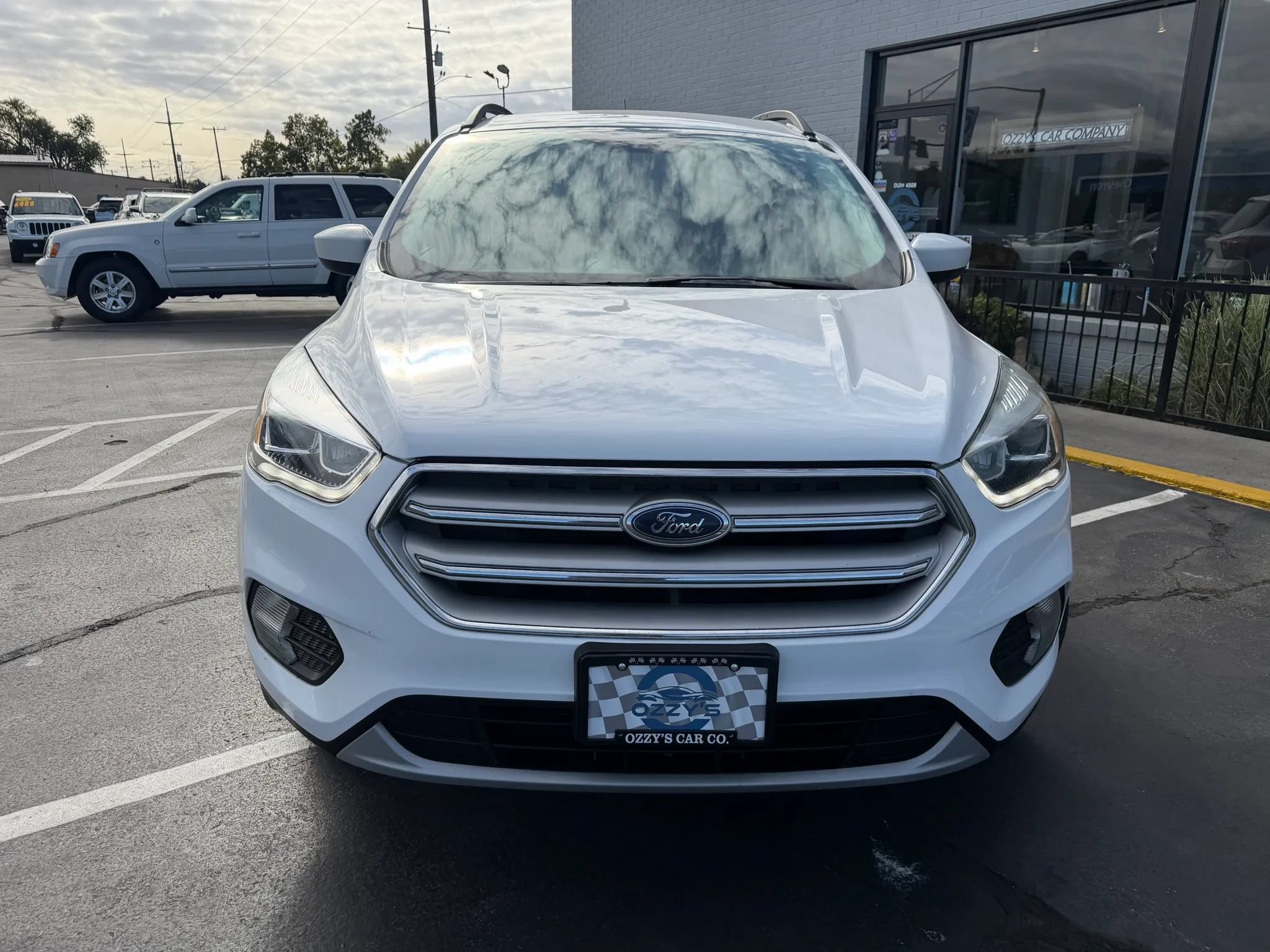 Used 2019 Ford Escape SEL AWD/4WD image 3
