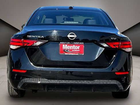 Used 2024 Nissan Sentra SV FWD image 5