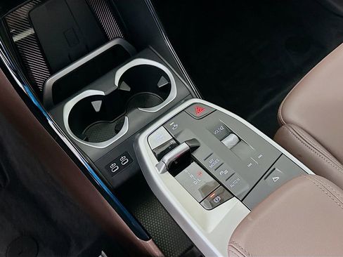 Used 2025 BMW X1 xDrive28i w/ Premium Package image 16