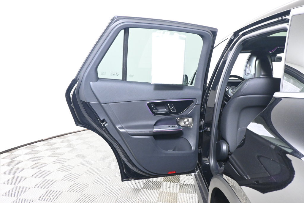 Certified 2026 Mercedes-Benz GLC 300 4MATIC image 29