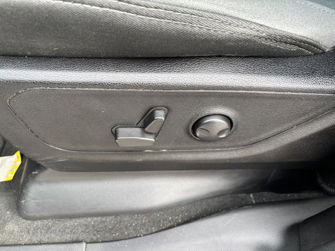 Used 2022 RAM 1500 Big Horn image 14