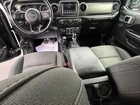 Used 2019 Jeep Wrangler Unlimited Sport S AWD/4WD image 15