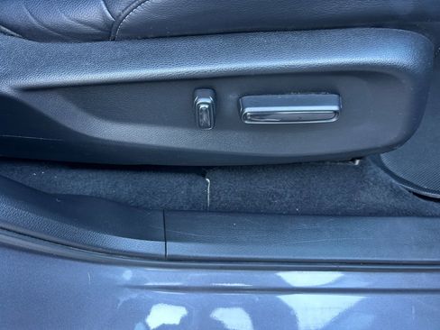 Used 2018 Honda CR-V Touring image 32