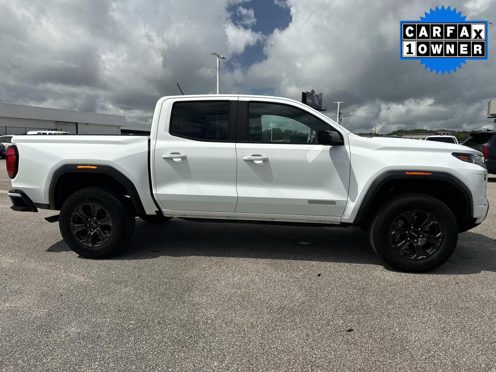 Used 2025 GMC Canyon Elevation w/ Convenience Package RWD image 2