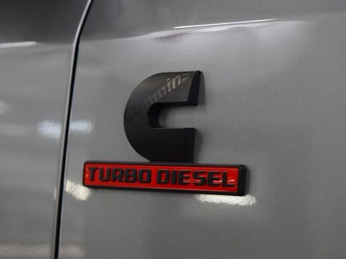 Used 2023 RAM 2500 Limited image 18