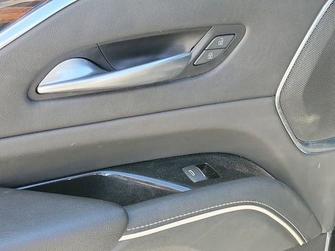 Certified 2023 Cadillac Escalade Luxury RWD image 18