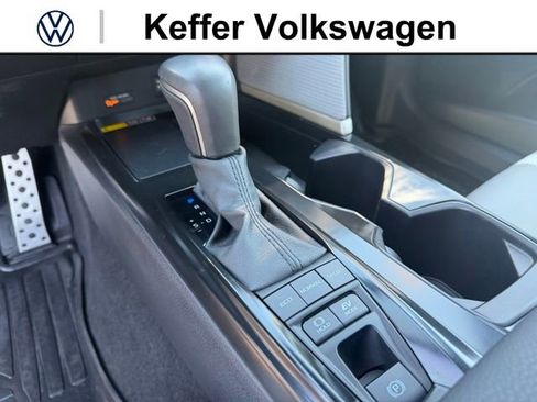 Used 2025 Toyota Camry SE FWD image 20