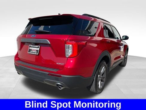 Used 2023 Ford Explorer XLT w/ Equipment Group 202A AWD/4WD image 5