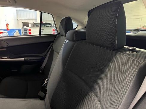 Used 2015 Subaru Crosstrek 2.0i Premium image 18