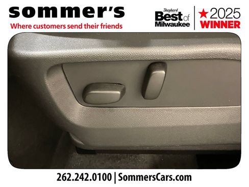 Used 2023 Buick Envision Avenir AWD/4WD image 10