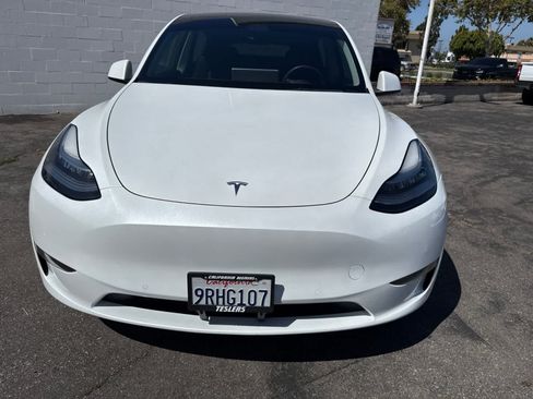 Used 2022 Tesla Model Y Long Range AWD/4WD image 5
