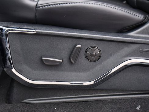 New 2026 Ford F250 Platinum image 14