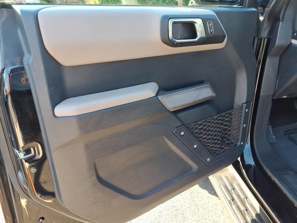 Used 2023 Ford Bronco Wildtrak AWD/4WD image 11