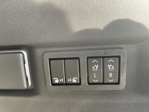 New 2026 Chevrolet Tahoe High Country image 32