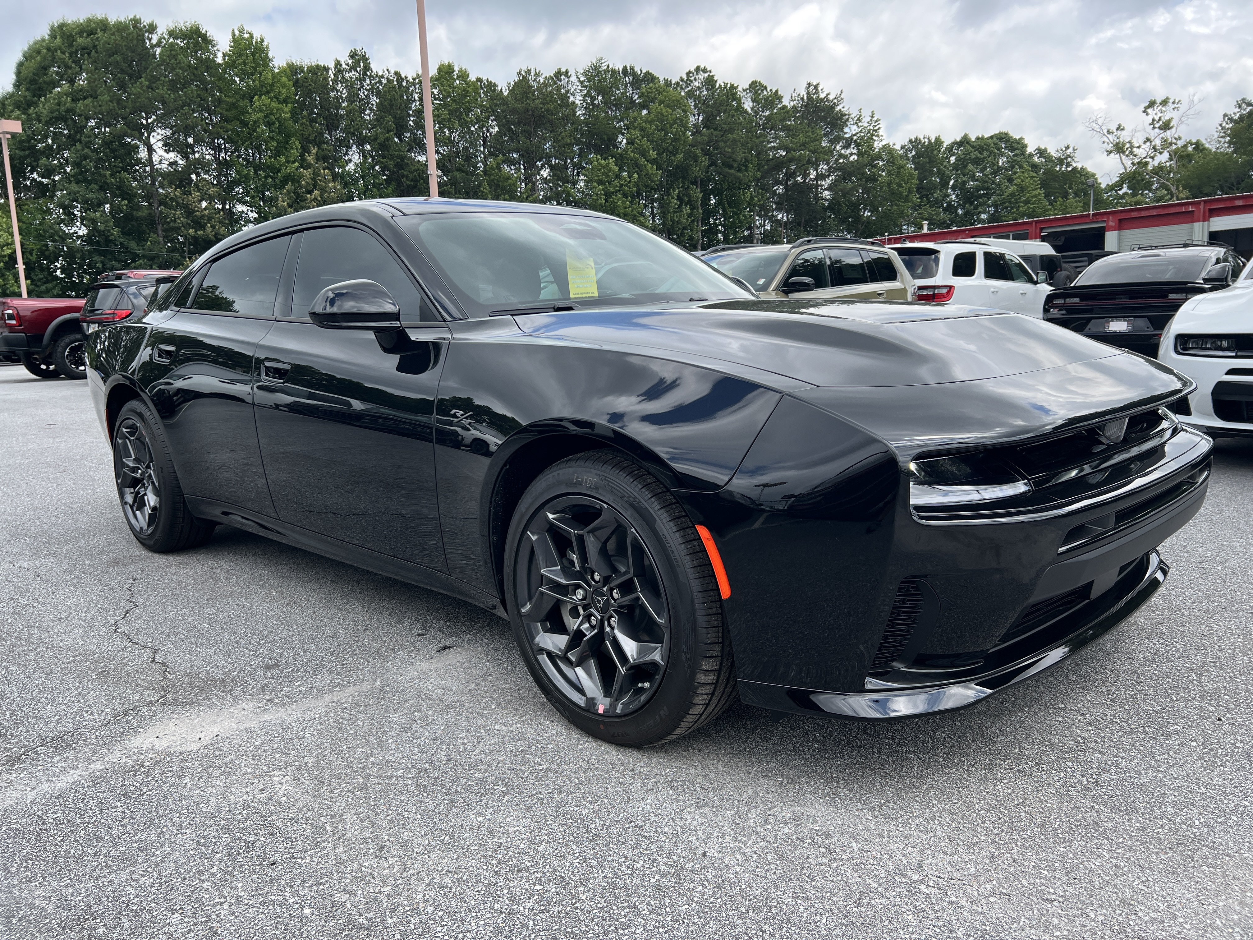 New 2026 Dodge Charger R/T w/ Blacktop Package AWD/4WD image 4