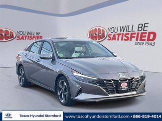 Used 2023 Hyundai Elantra Limited video 1