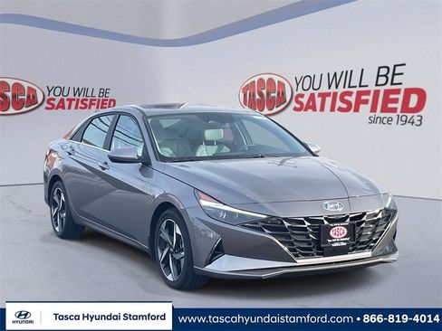 Used 2023 Hyundai Elantra Limited image 1