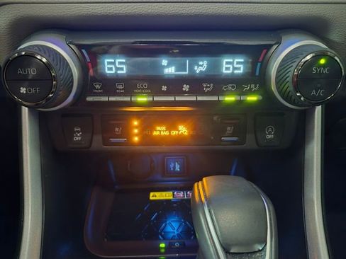 Used 2024 Toyota RAV4 Limited w/ Advanced Technology Package FWD image 26