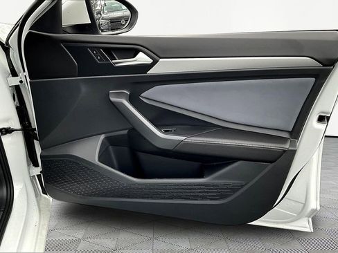 New 2026 Volkswagen Jetta SE image 27