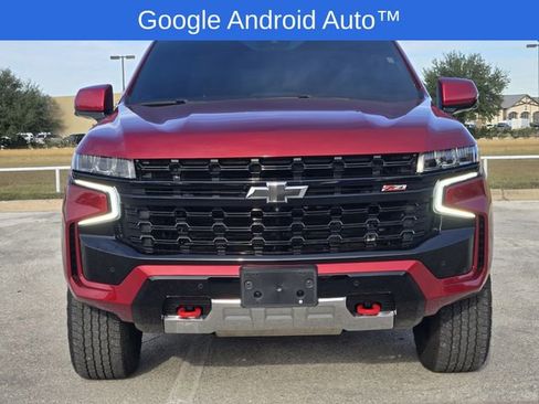 Used 2024 Chevrolet Tahoe Z71 w/ Luxury Package image 2