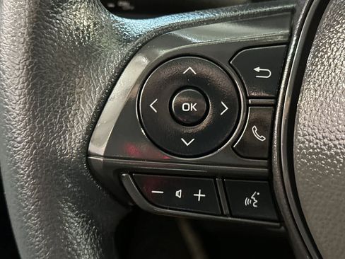 Used 2026 Toyota Corolla LE FWD image 29