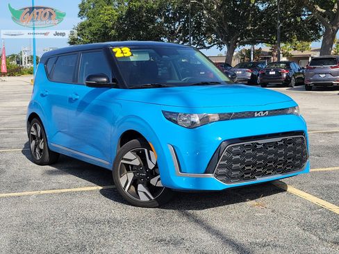 Used 2023 Kia Soul GT-Line FWD image 1