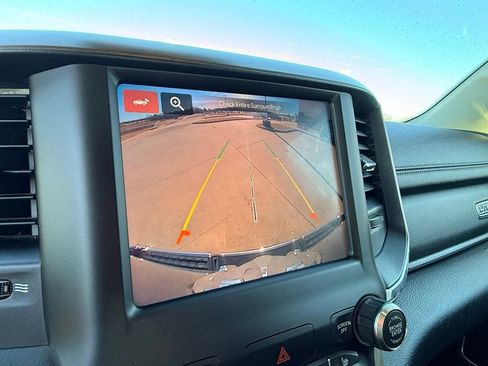 Used 2022 RAM 1500 Laramie image 32