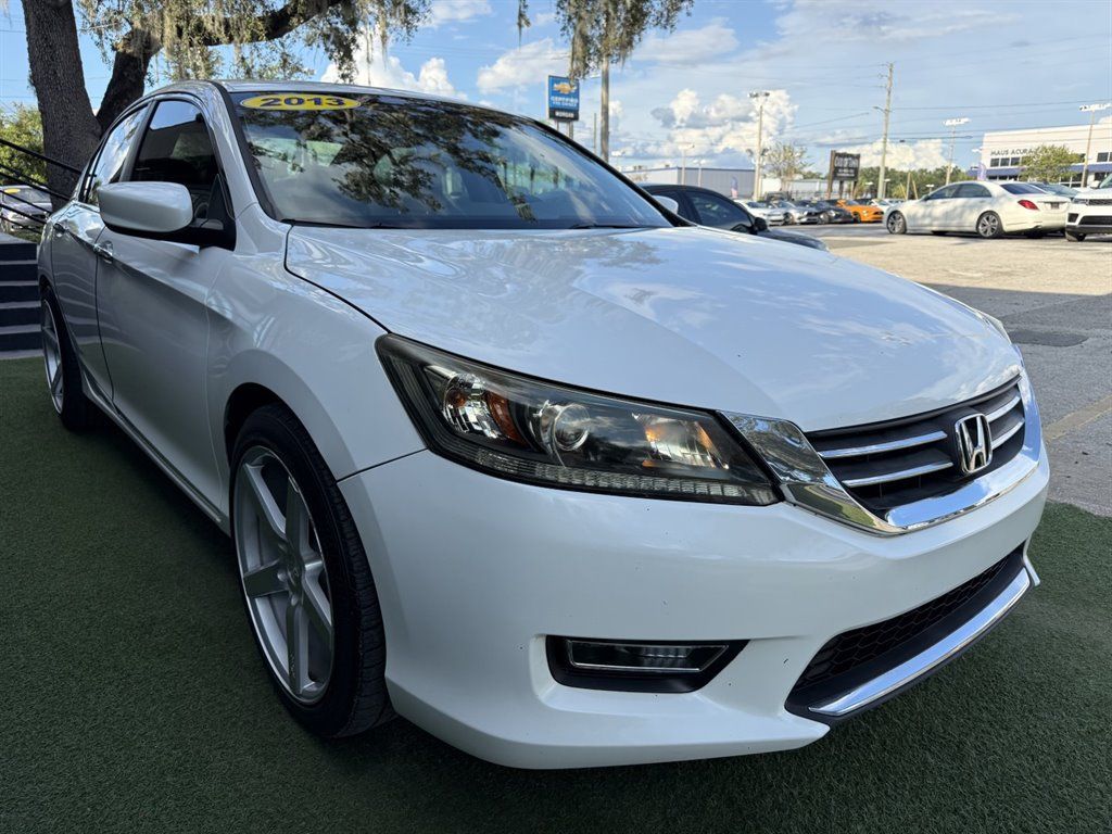 Used 2013 Honda Accord Sport image 3
