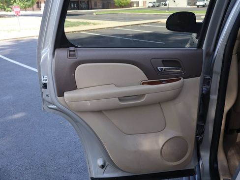 Used 2008 GMC Yukon SLT AWD/4WD image 24