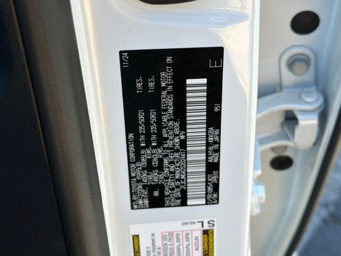 Used 2025 Lexus RX 450h AWD w/ Convenience Package image 41