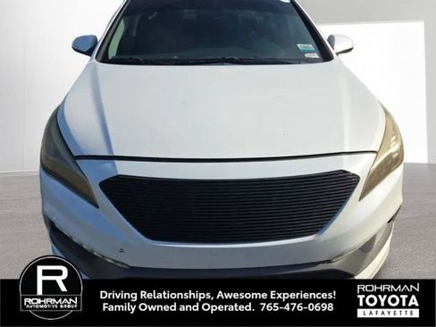 Used 2017 Hyundai Sonata Sport w/ Value Edition Package 02 FWD image 5