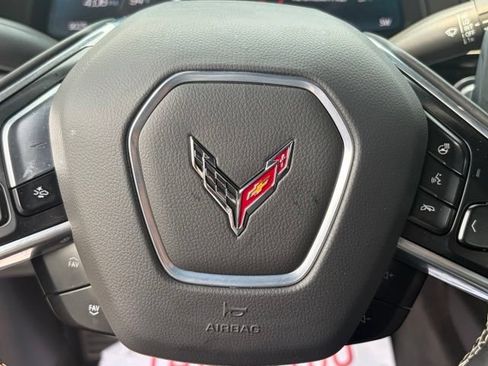 Used 2024 Chevrolet Corvette Stingray Preferred Conv w/ Z51 Performance Package RWD image 23