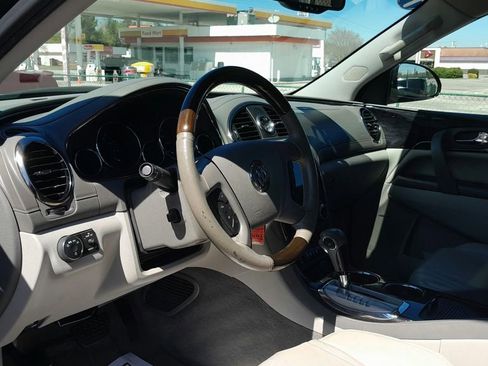Used 2015 Buick Enclave Premium image 20