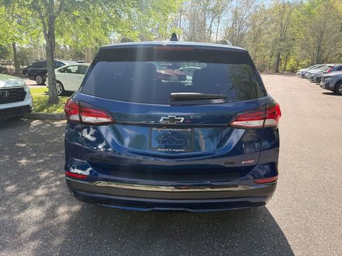 Used 2022 Chevrolet Equinox RS w/ RS Leather Package image 5