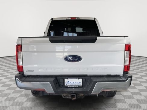 Used 2017 Ford F250 XLT AWD/4WD image 8
