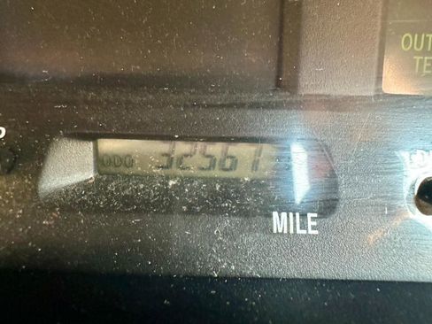 Used 2003 Toyota Avalon XL image 13