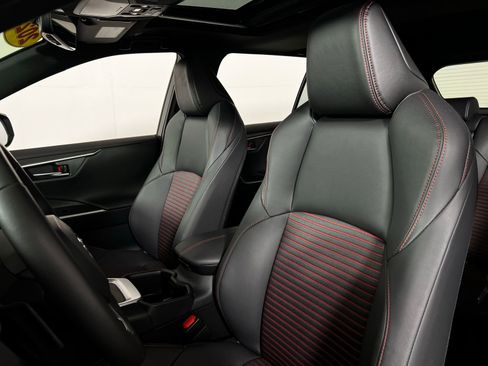 Certified 2025 Toyota RAV4 XSE image 13