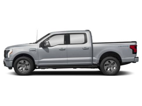 Used 2023 Ford F150 Lightning XLT AWD/4WD image 3