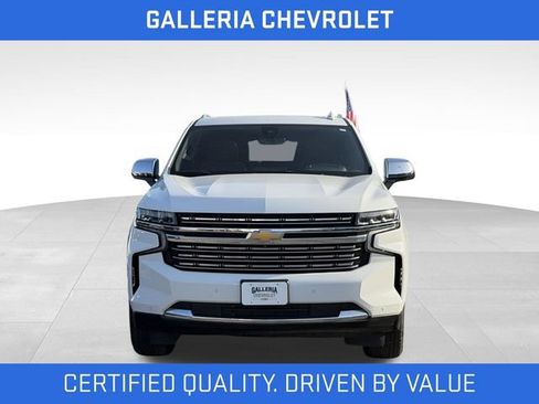 Used 2021 Chevrolet Tahoe Premier w/ Premium Package RWD image 3