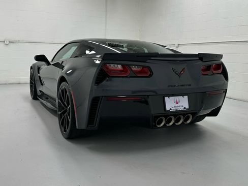 Used 2018 Chevrolet Corvette Grand Sport w/ Carbon Flash Badge Package RWD image 8