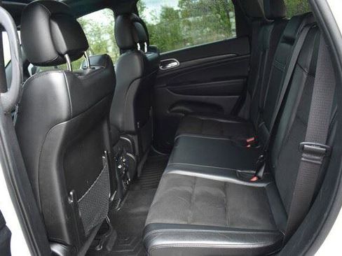 Used 2022 Jeep Grand Cherokee Laredo X AWD/4WD image 23