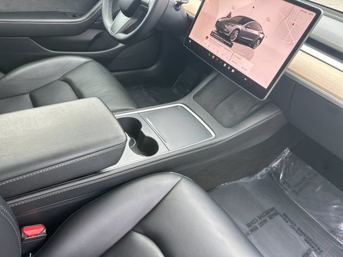 Used 2023 Tesla Model 3 Standard Range RWD image 15