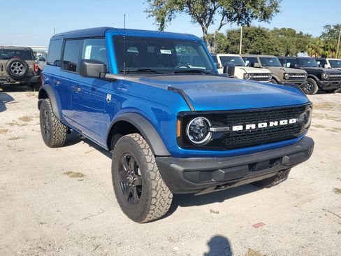 New 2025 Ford Bronco Big Bend image 2